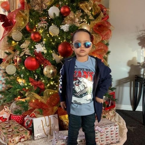 Meet your Posher, Gisel - Picture 1 of 1